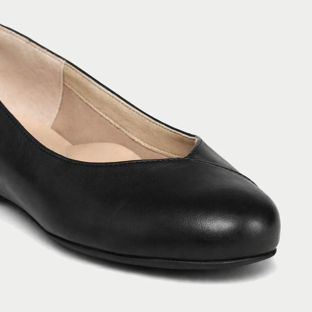 Charlotte - Black Leather Ballerinas - Image 3