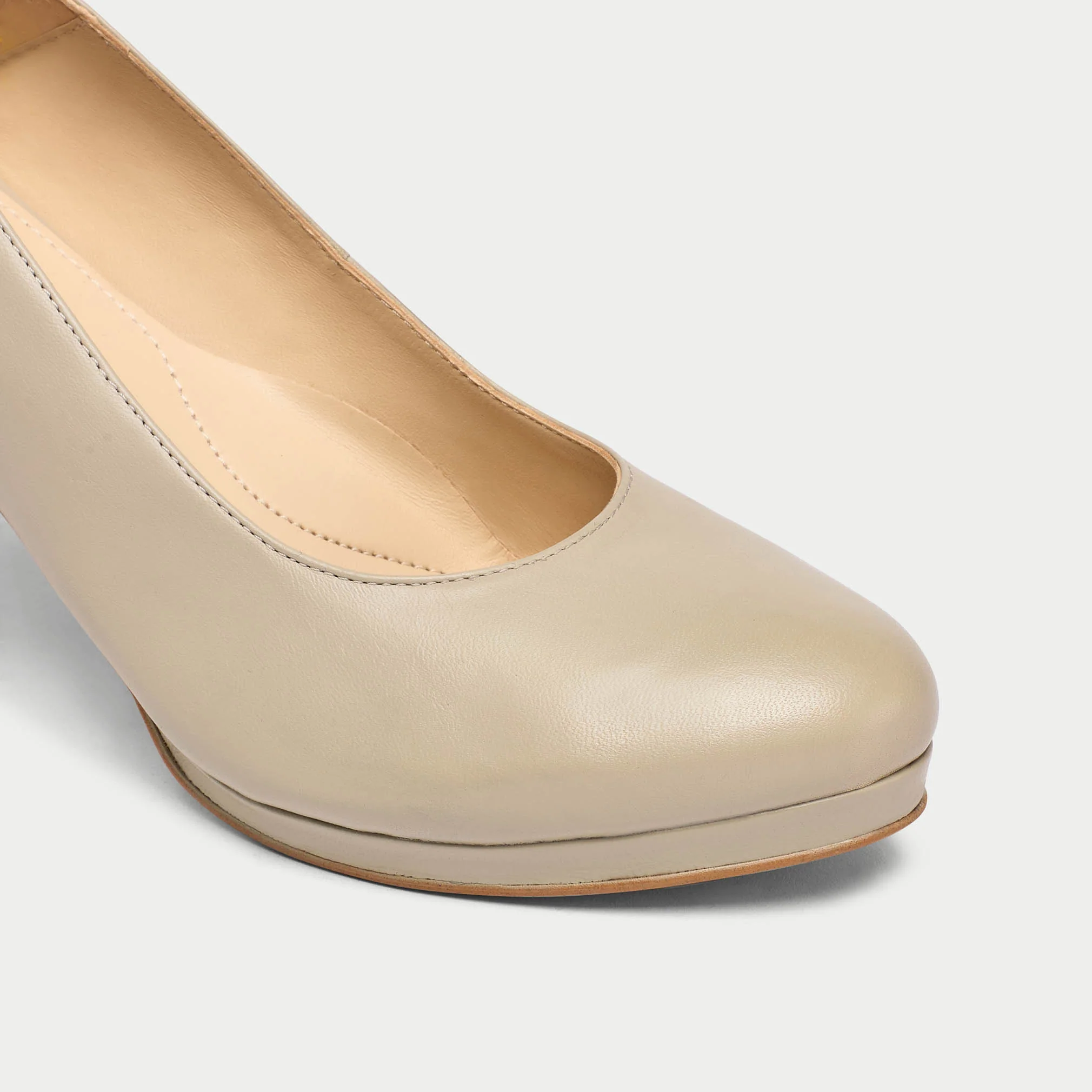 Sophia - Neutral Leather Courts - Image 5